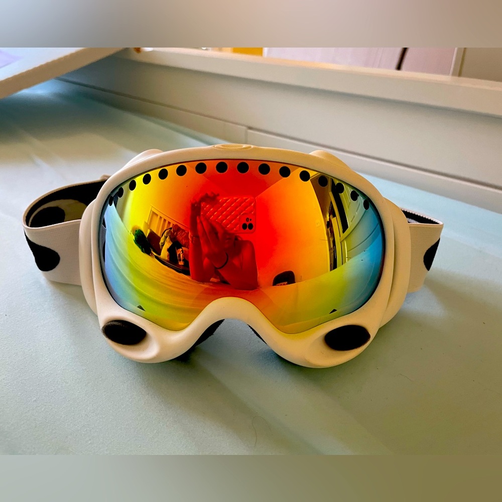 Womens Oakley Goggles